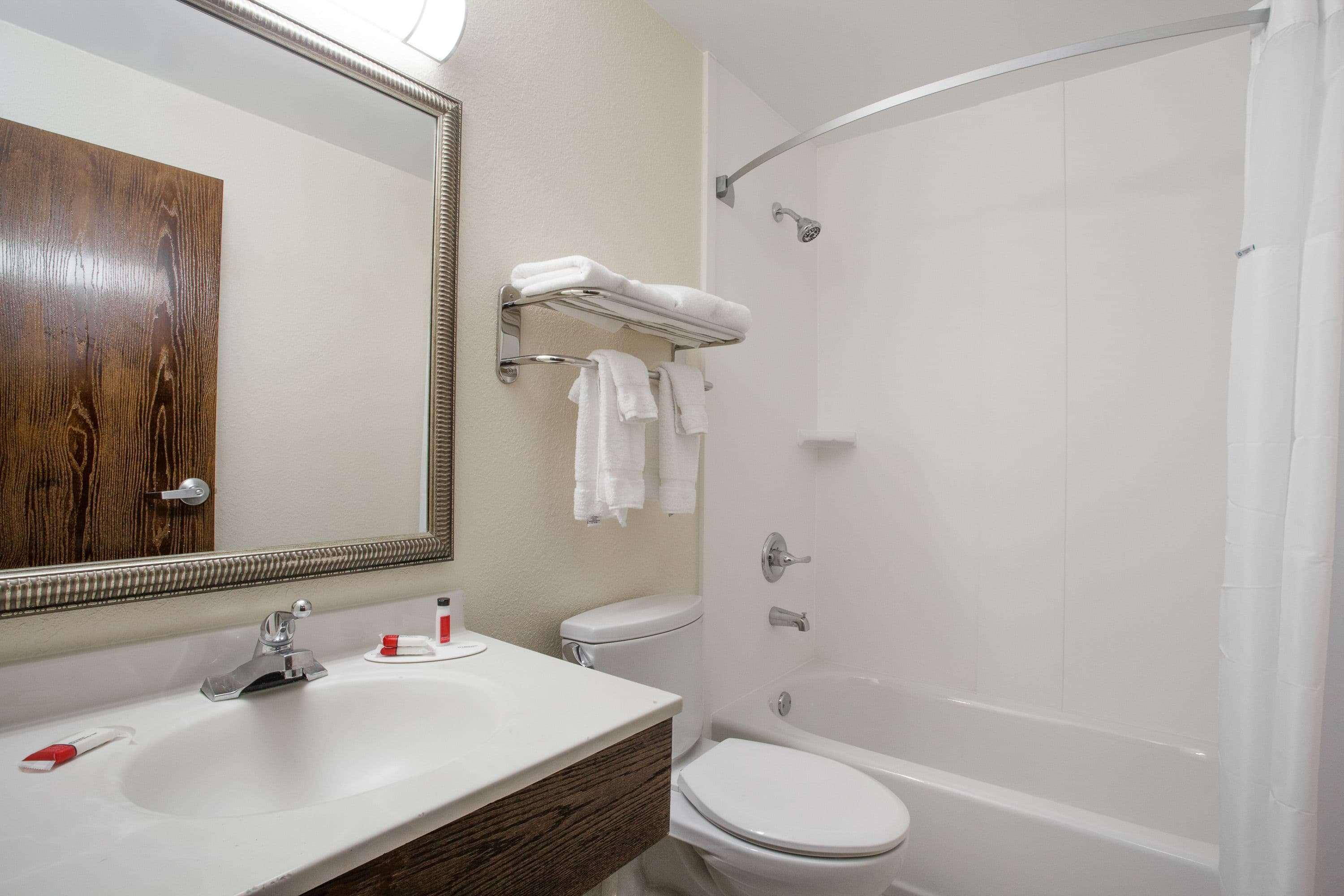 Super 8 By Wyndham College Park Wash Dc Area Hotel Ngoại thất bức ảnh