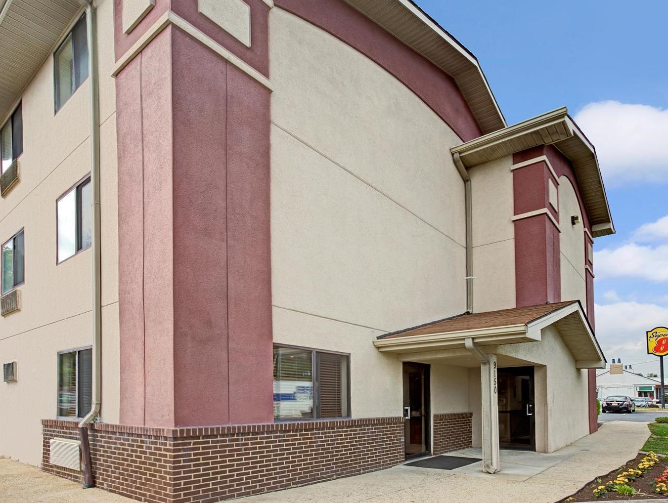 Super 8 By Wyndham College Park Wash Dc Area Hotel Ngoại thất bức ảnh